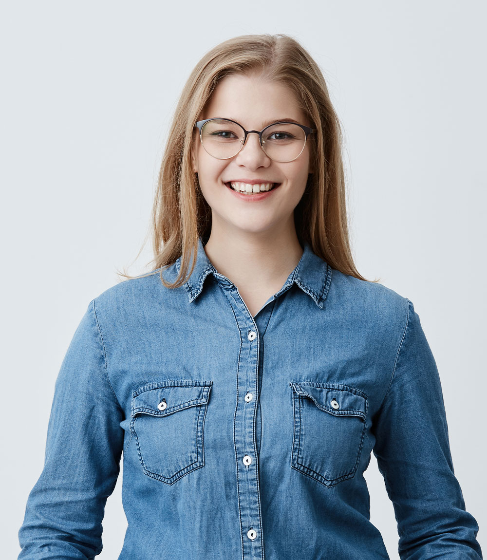 People Beauty And Lifestyle Concept Attractive S E6C2GRY